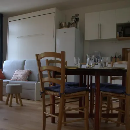 Prázdninový dům La Maison Pontonniere *